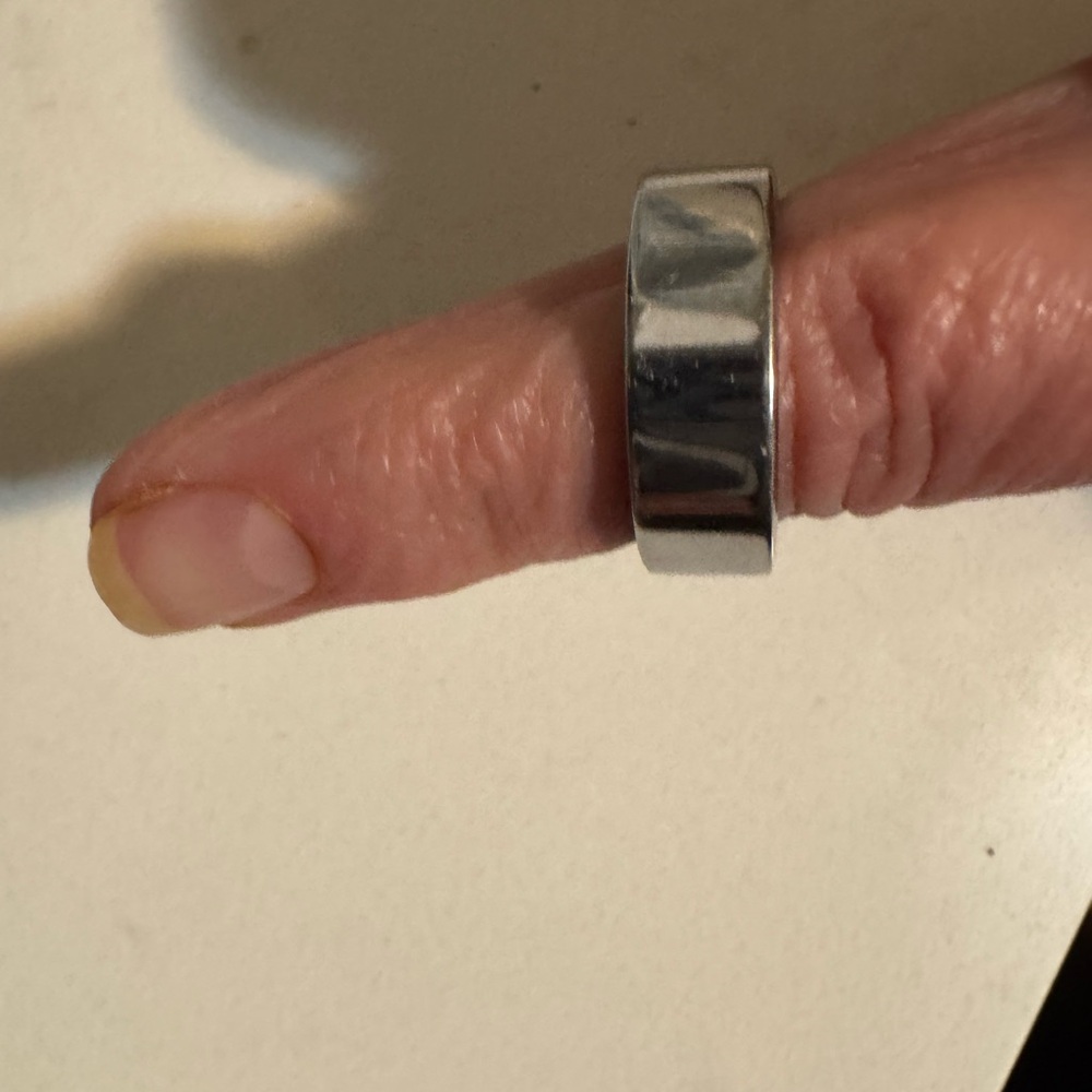 Oura Silver Heritage Ring - Picture 6 of 6